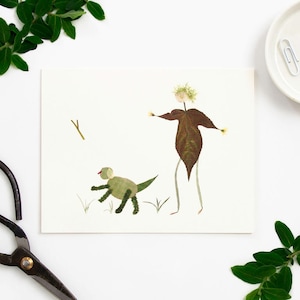 Tarjeta de perro - FETCH - Arte de flores prensadas de un perro buscando un palo - El mejor amigo del hombre, canino, cachorro - Simpatía por las mascotas creada a partir de plantas botánicas