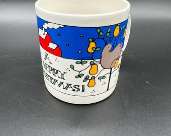 Vintage 1980s Alan Wood FPC England A Merry Christmas Mug Partridge In A Pear Tree Cabin In Snow - 10 oz.