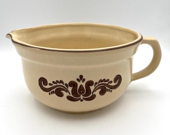 Vintage Pfaltzgraff Village 2.5 qt. Batter Mixing Bowl 1970s Kitchen Decor USA #464
