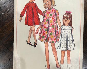 Simplicity 7453 Girl Size 7 Chest 26 Vintage 1960s Girls' and Chubbies' Dress Front Pleats