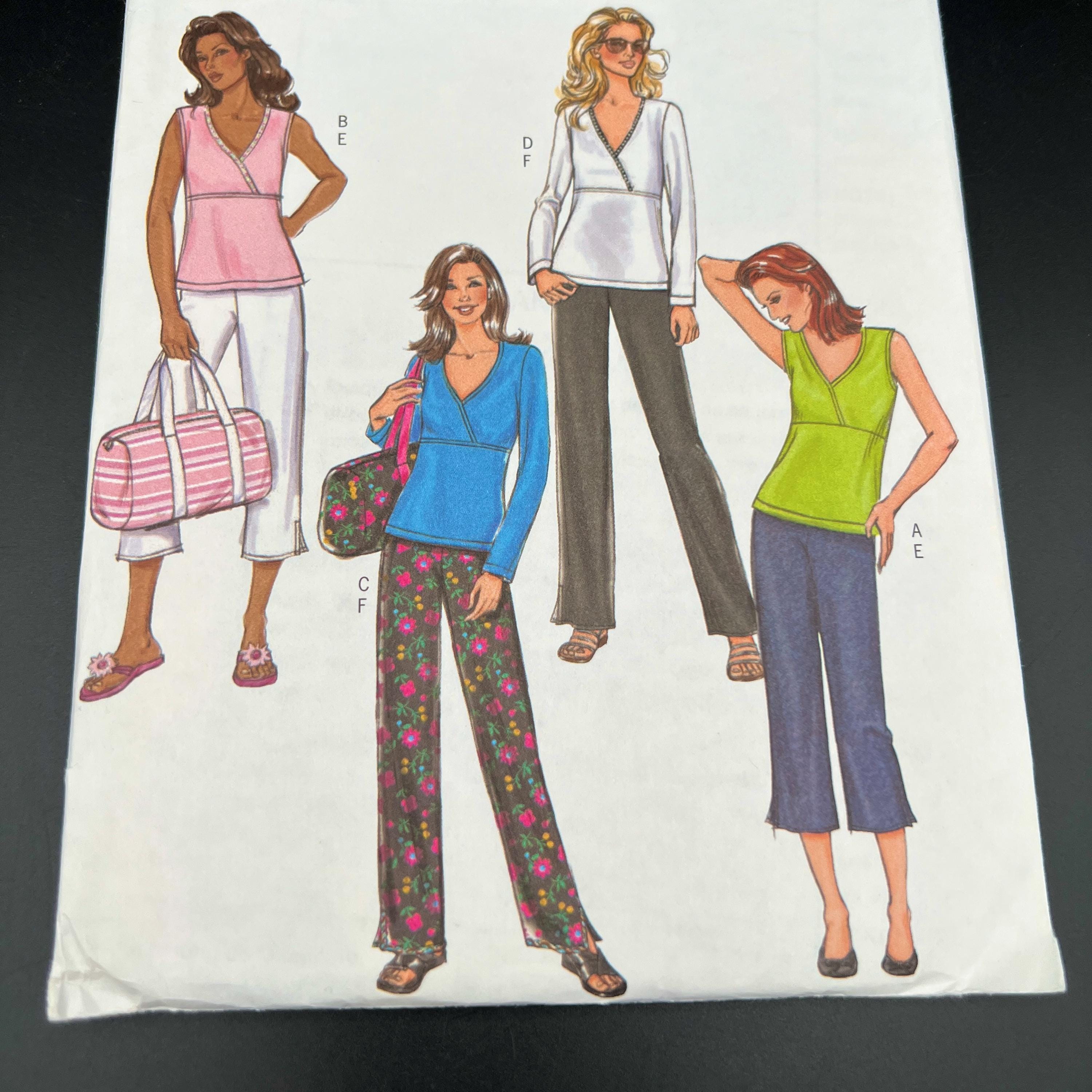 Butterick B4404 Sizes XS S M Sewing Pattern Misses Top, Pants and