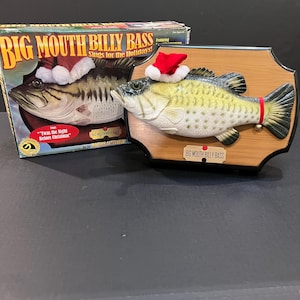 Vintage Big Mouth Billy Bass Singing Fish Santa Hat Christmas