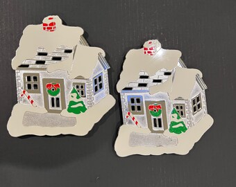 WM A. Rogers Ltd. Oneida Silver Plate Home For The Holidays Pattern Christmas House Trivet - Set of 2