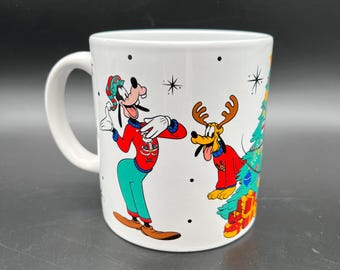 Vintage Disney Mickey & Friends Christmas Holiday 24oz Large Ceramic Coffee Mug Zrike Brand