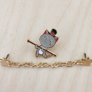 Circus Tightrope walking cat - Enamel Pin