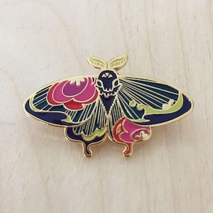 Floral Moth (Indigo) - Enamel Pin