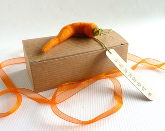 Needle felted carrot with hanging loop and hand embroidery, signed letter-pressed tag and gift box