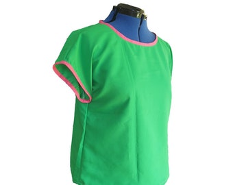 Top verde estilo retro hecho a mano, con ribete rosa intenso, talla AU 16