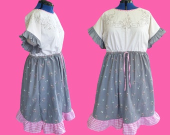 Vestido de lechera bordado a mano: bata de estilo cottagecore reciclado, talla 22 AU