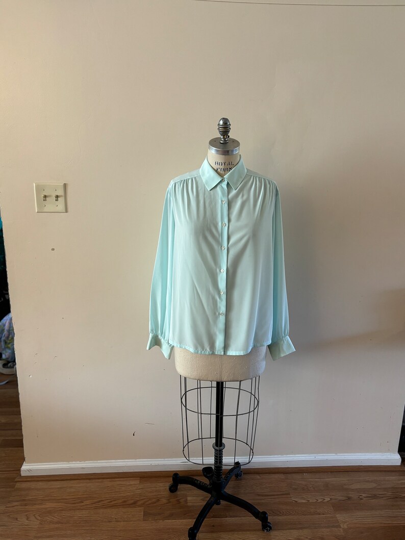 Light Blue Silky blouse vintage 1970s sz L XL image 3