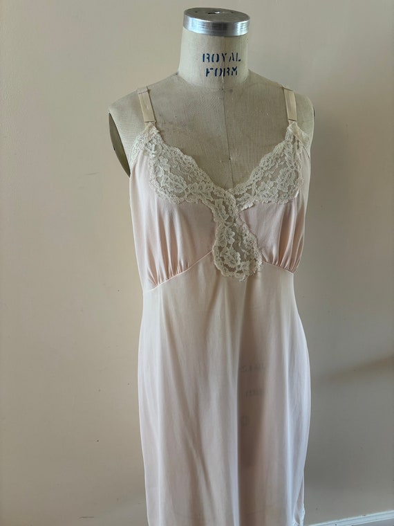Pink Lace Slip Nightgown Vintage 1960s sz M