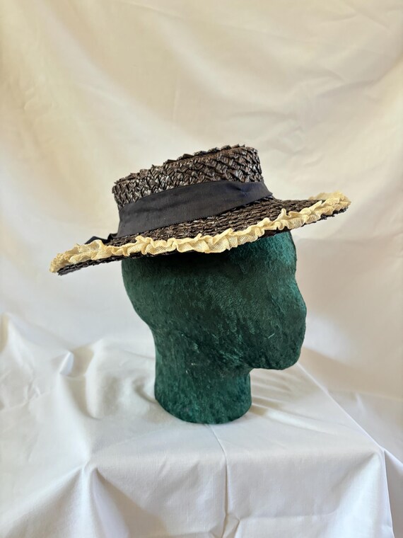 1940s Navy Blue Straw Boater Hat: White Ruffle Tr… - image 2