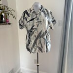 Short Sleeve Button Up Shirts