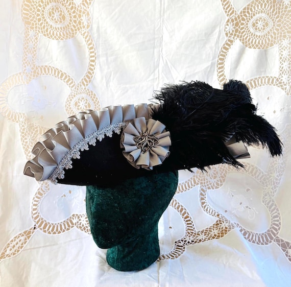 【一点物】 handmade pirate hat gothic Black Gothic Pirate Tricorne Hat of Death. Brixham N' Rene
