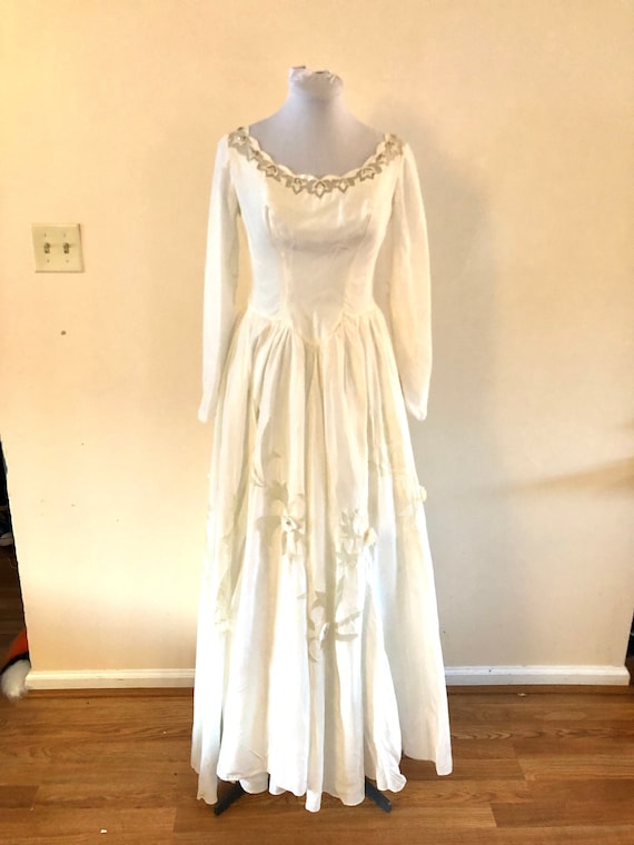 1950s Wedding Dress  Long Sleeve Full skirt  Sz X… - image 1
