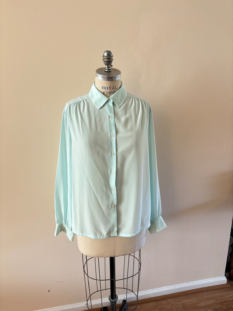 Light Blue Silky blouse vintage 1970s sz L XL image 2