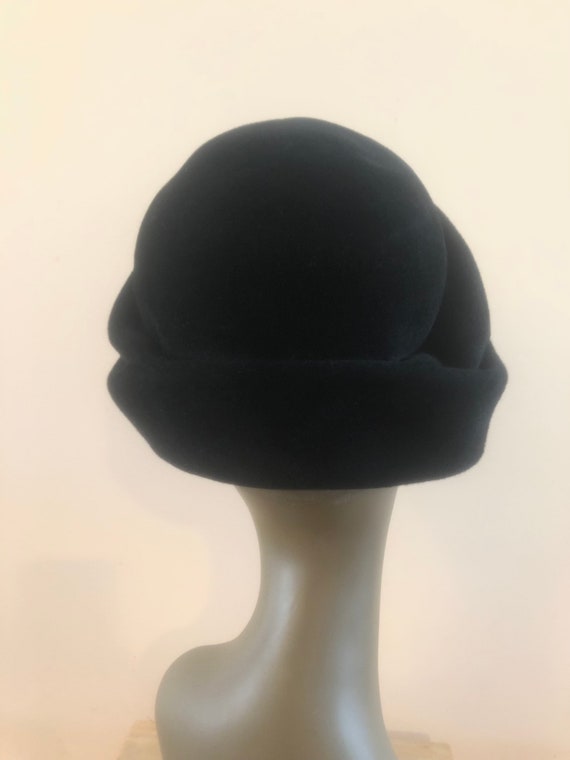 1960s Black beehive hat turban fur felt Mid centu… - image 6