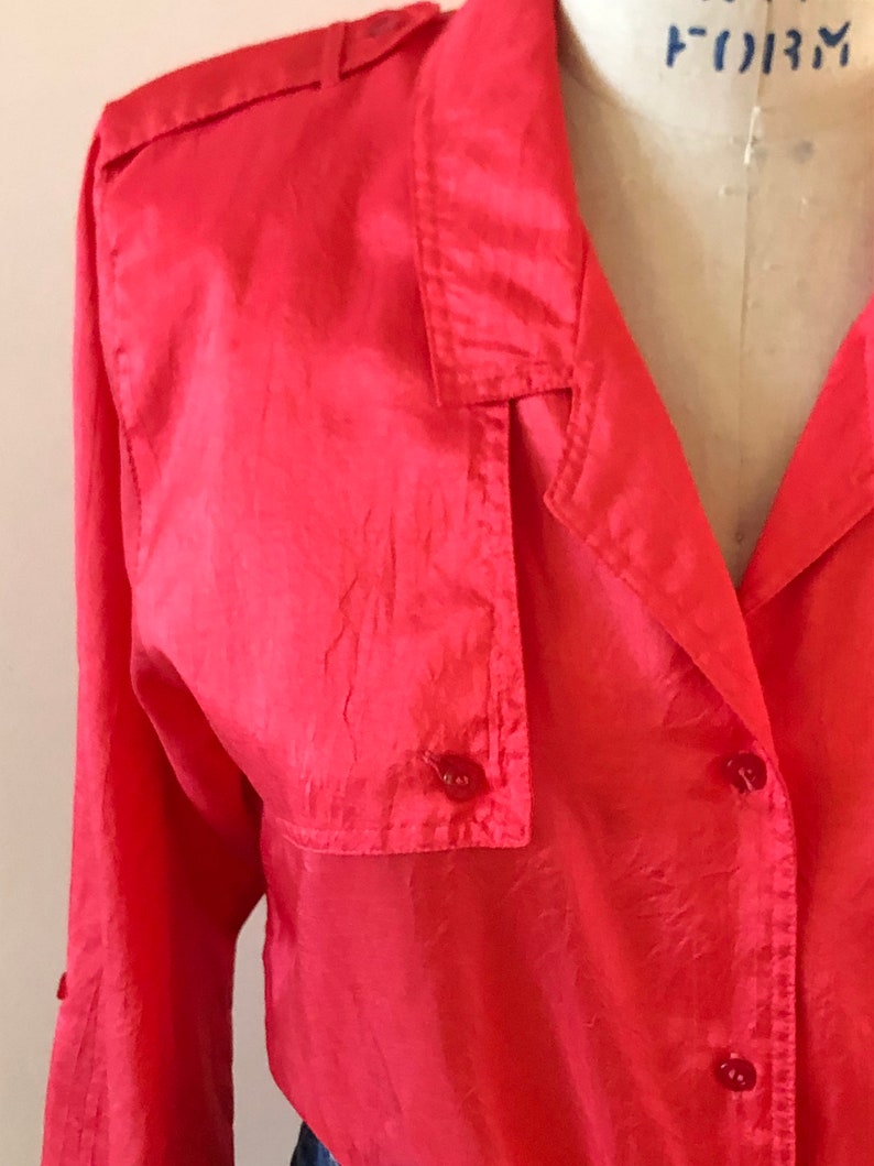 Pink Blouse DVF 1980s safari style sz SP image 10