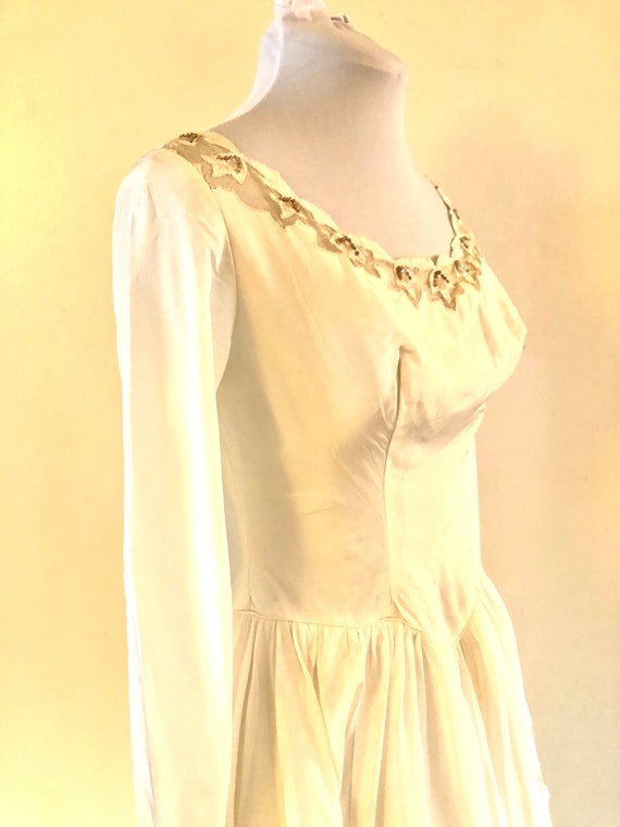 1950s Wedding Dress  Long Sleeve Full skirt  Sz X… - image 9
