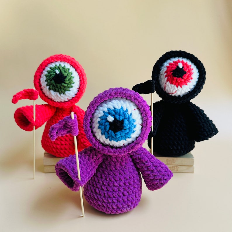 DIY spooky ghost and Grim Reaper crochet pattern