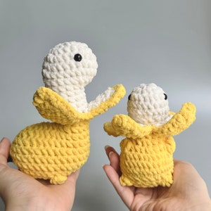 No-sew cute dinosaur crochet plush tutorial PDF