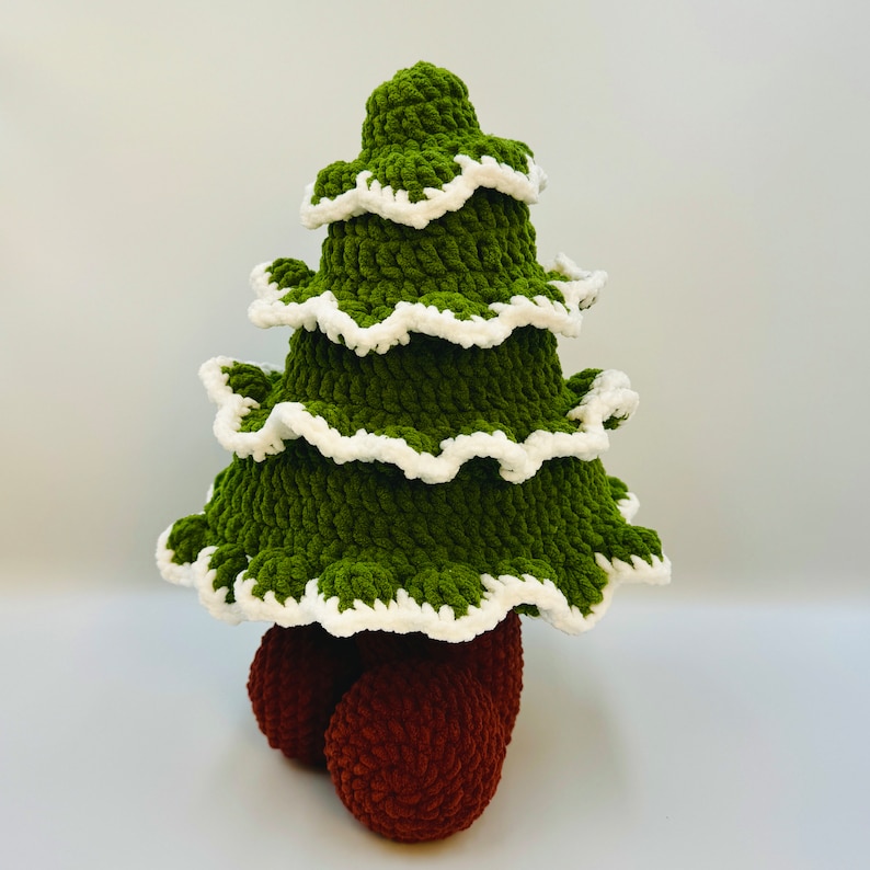 Beginner-friendly festive crochet gift idea