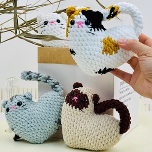 Amigurumi cat with Valentine hearts crochet tutorial