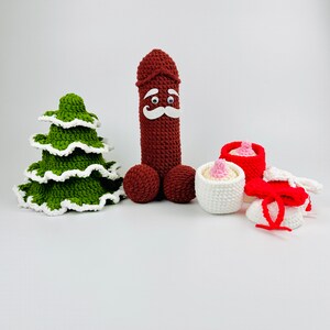 Creative and entertaining crochet Christmas present