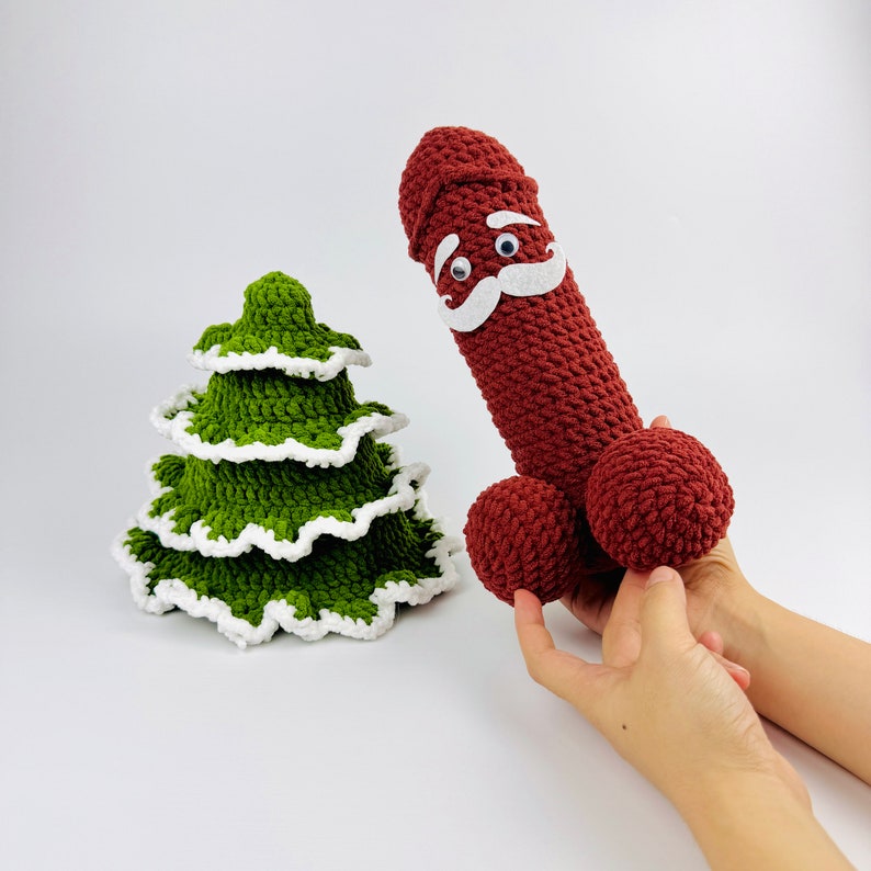 Whimsical holiday crochet pattern for gift-giving