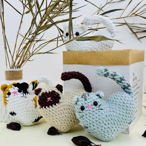 Cute Valentine hearts crochet pattern for decorations