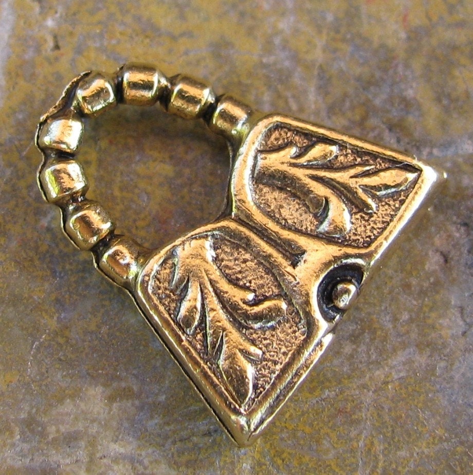 6 Antique Gold Pewter Jewelry Findings Purse Charms Pendants 9 Etsy