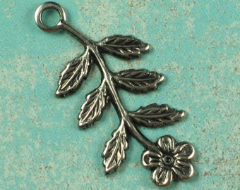 6 hallazgos de joyería de filigrana de flores de latón plateado antiguo 495