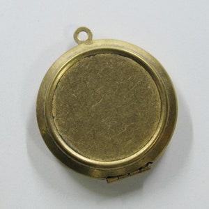 Round Photo Locket with 23mm setting Insert 1372 - 1 Piece