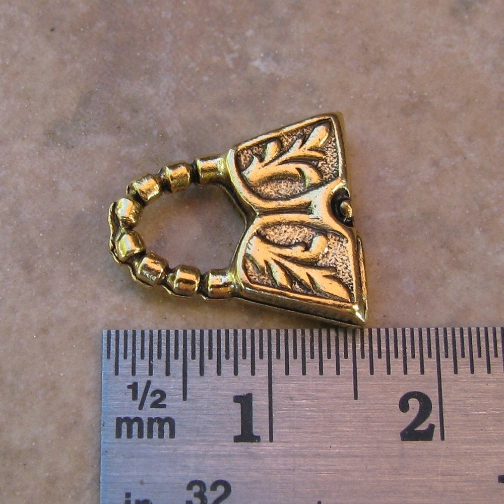 6 Antique Gold Pewter Jewelry Findings Purse Charms Pendants 9 Etsy