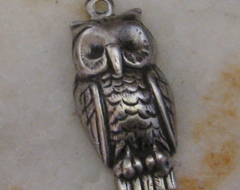 Owl Bird Charmes Bijoux Découvertes Old World Silver 799 - 12 Pièces