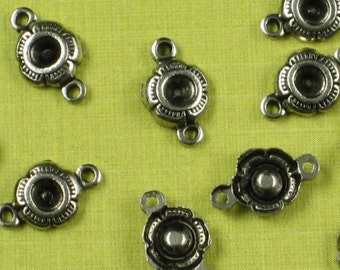 12 Antique Silver Brass 2 Hole Flower Connector Fits Chanton 499