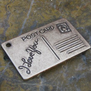 6 Latón envejecido Te Amo Postal Colgantes Love Charms 1057
