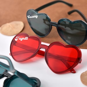Personalized heart shaped glasses,Custom Bridal Party Heart Shaped Sunglasses,Party Souvenirs,Personalised Bridesmaid Gifts