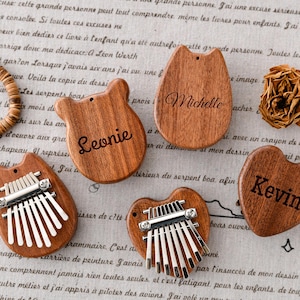 Kalimba personalizada, piano de dedo con nombre personalizado, piano de dedo portátil, regalo personalizado, amante de la música, para relajación y musicoterapia