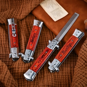 May include: Four personalised pocket combs with wooden handles and silver blades. The combs are engraved with the names "Nolan", "Emily", "Marilyn", and "Olivia".