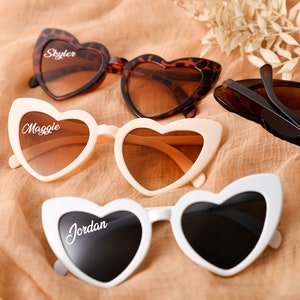 Personalized heart shaped glasses,Custom Bridal Party Heart Shaped Sunglasses,Party Souvenirs,Personalised Bridesmaid Gifts