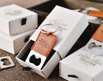 Porte-clés décapsuleur en cuir personnalisé - un cadeau élégant et pratique pour un homme ou un garçon d'honneur - un accessoire élégant pour toutes les occasions