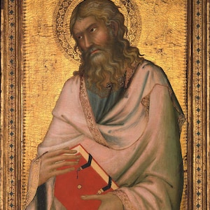 Può includere: Dipinto incorniciato di un uomo con barba lunga e capelli ondulati, che tiene in mano un libro rosso. L'uomo indossa una veste bianca con finiture dorate. Lo sfondo è dorato con un'aureola.