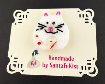 Fused Glass Cat Brooch / Pin, a special gift for Mother's Day