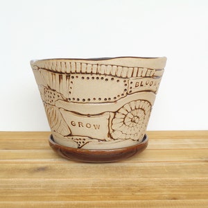 Stoneware Patchwork Planter Pot in Turkish Amber Glaze, Garden Pottery, Textured Ceramic Planter with drip tray image 4