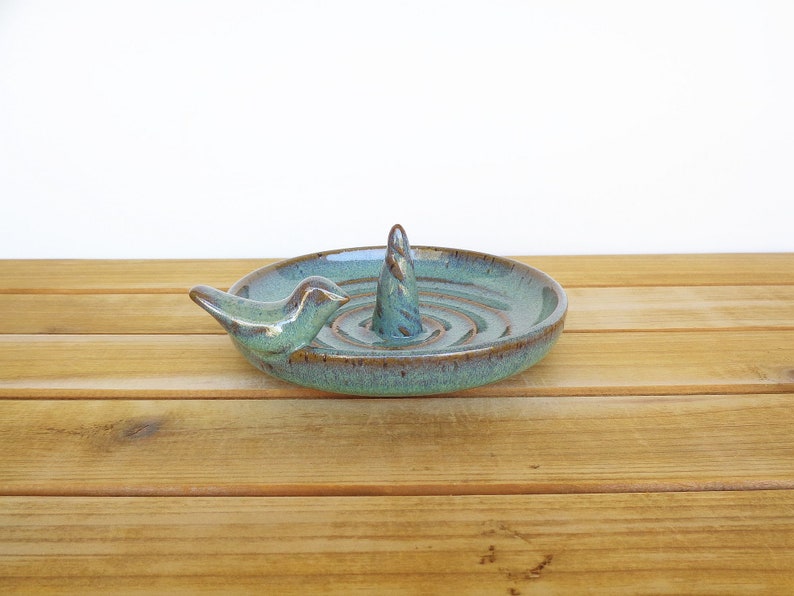 Ceramic Ring Dish in Sea Mist Glaze with Bird Decoration, Stoneware Clay, Jewelry Bowl, Bridal Ring Dish image 3