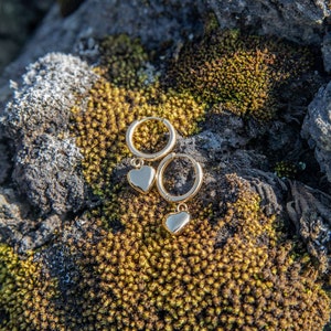 Indæl earrings in gold - Inspired by the nature of Iceland, earrings with heart pendant, gift, souvenir, filigree, for Iceland lovers