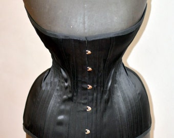 Black Cat Corset with Victorian Lace perfect for Tight Lacing