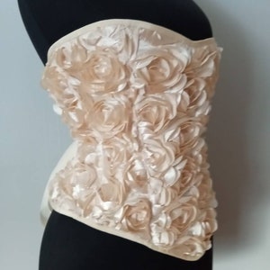 Sample sale Glorious deep cream roses handmade steel boned Victorian overbust corset one of a kind handmade in Canada by La belle fairy image 4