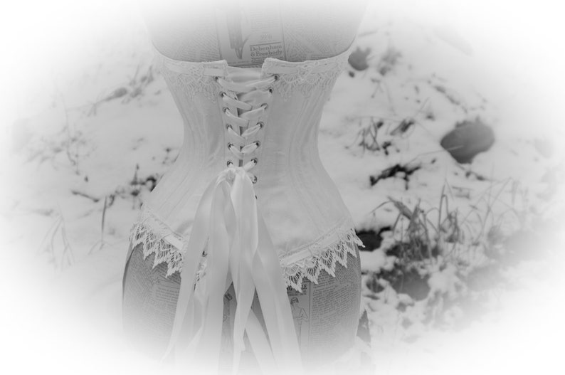 MICHELLE Romantic Custom Made Victorian White Brocade Cotton Coutil Corset Bodice Ideal for Steampunk Victorian Wedding by LaBelleFairy image 4